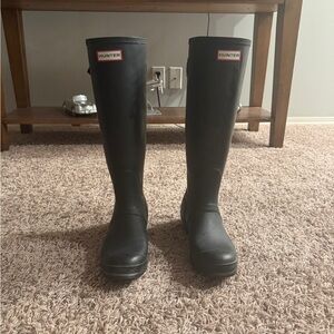 Hunter Classic Black Knee-High Boots